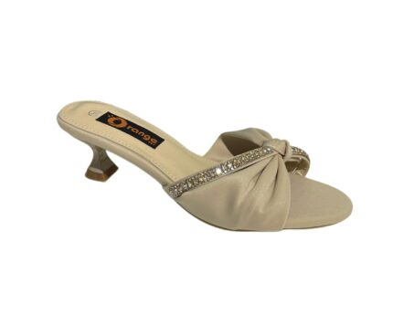 heel slippers-كعب مفتوح